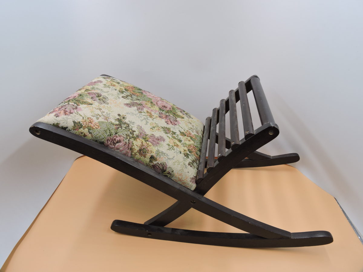 Repose-pieds à bascule – Image 1