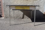 Table en formica Jaune – Image 2