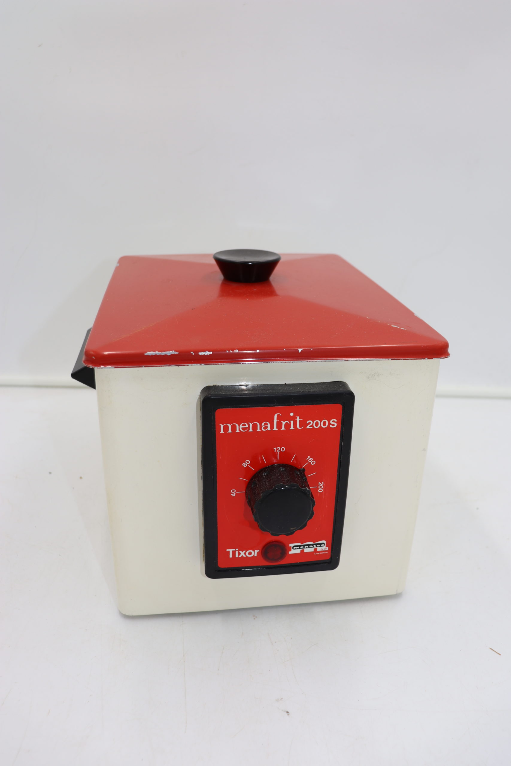 4223 (2) Friteuse en métal – Image 1