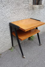 Bureau vintage à roulettes – Image 2