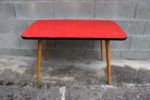 Table de salon en formica