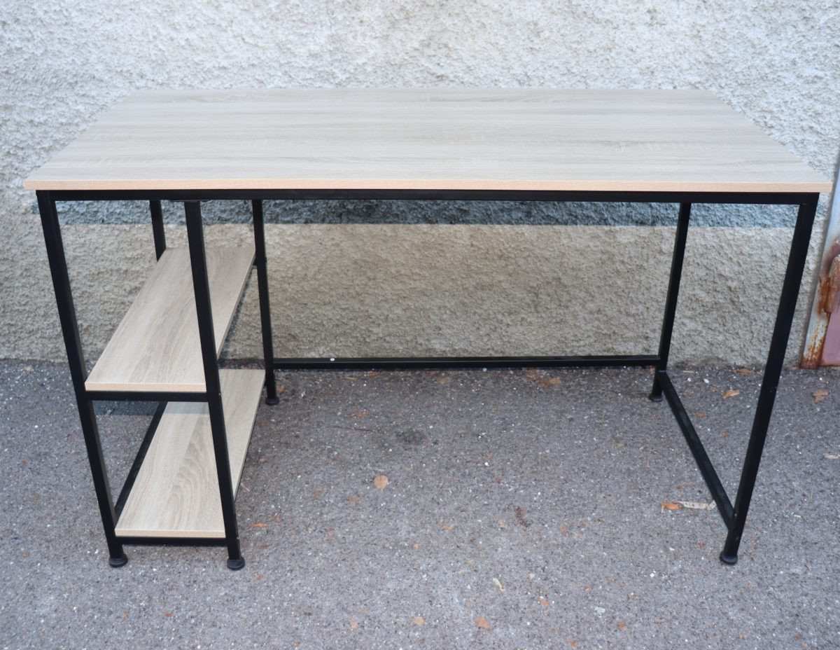 Bureau – Image 1