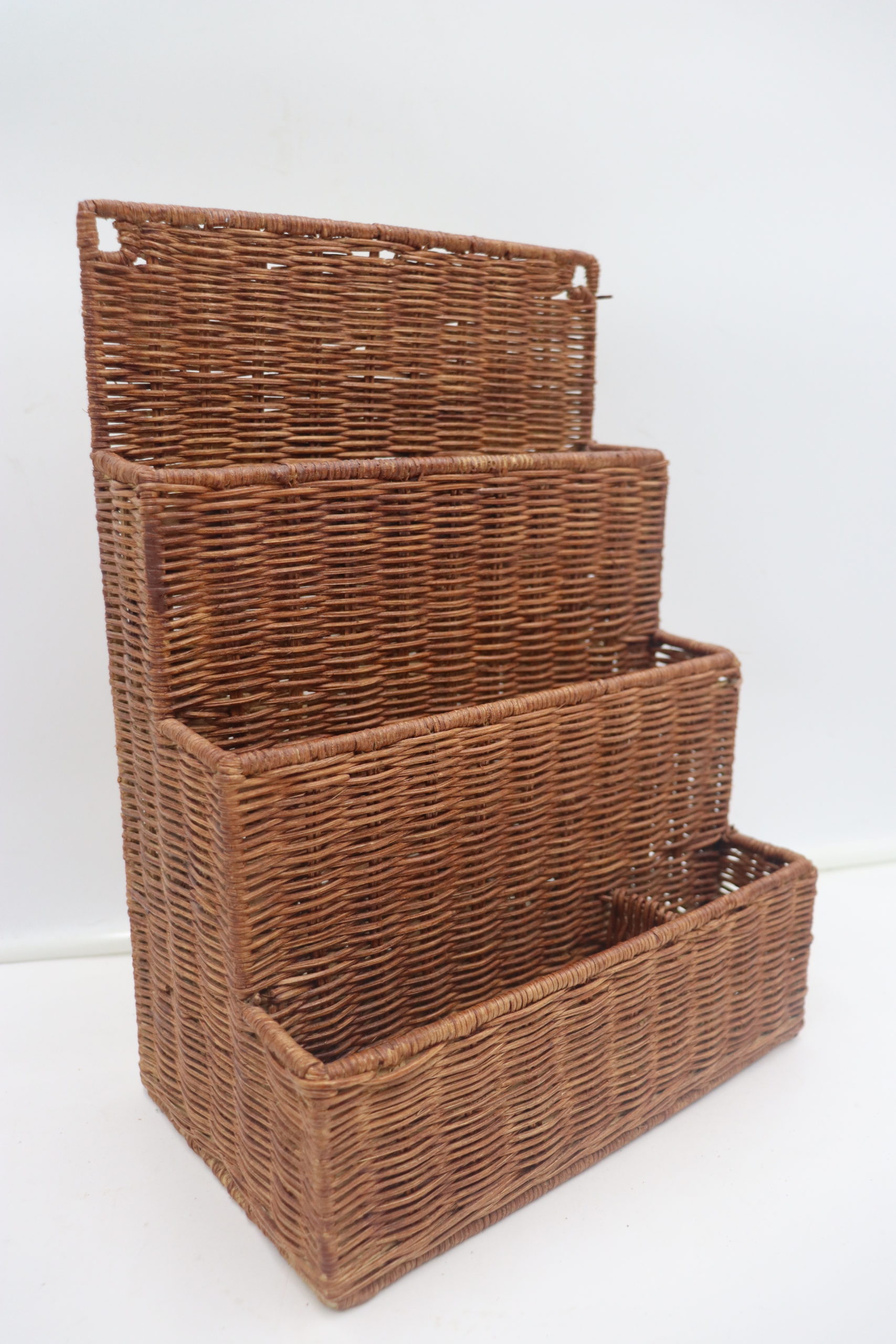 6765 Porte document en osier – Image 1