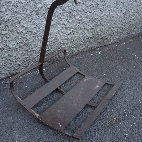 Porte bûche en métal