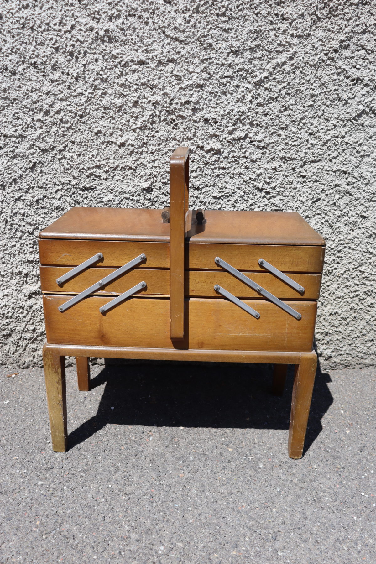 Boîte à ouvrage – Image 1