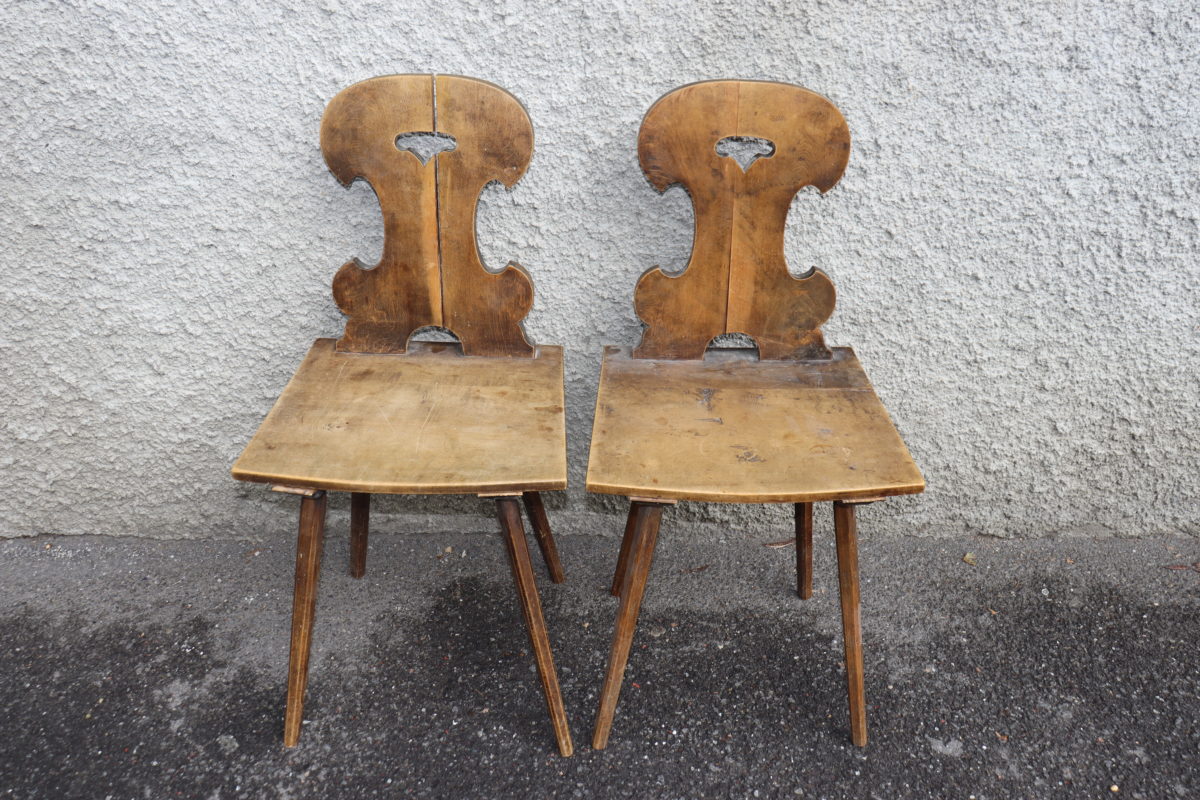 Chaises à restaurer – Image 1