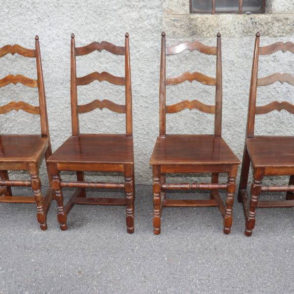 4 Chaises Valaisanne
