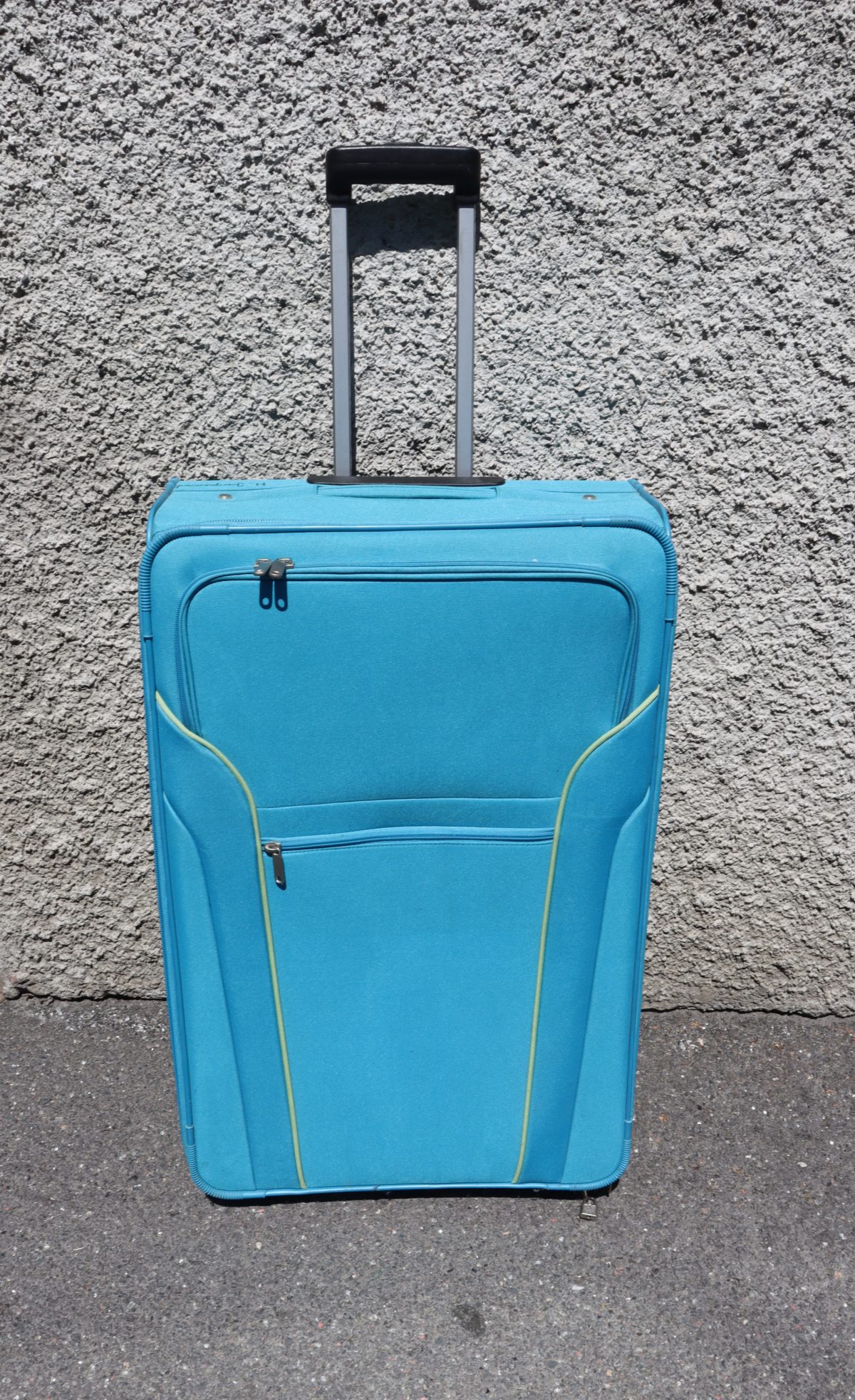 Valise bleu ciel – Image 1