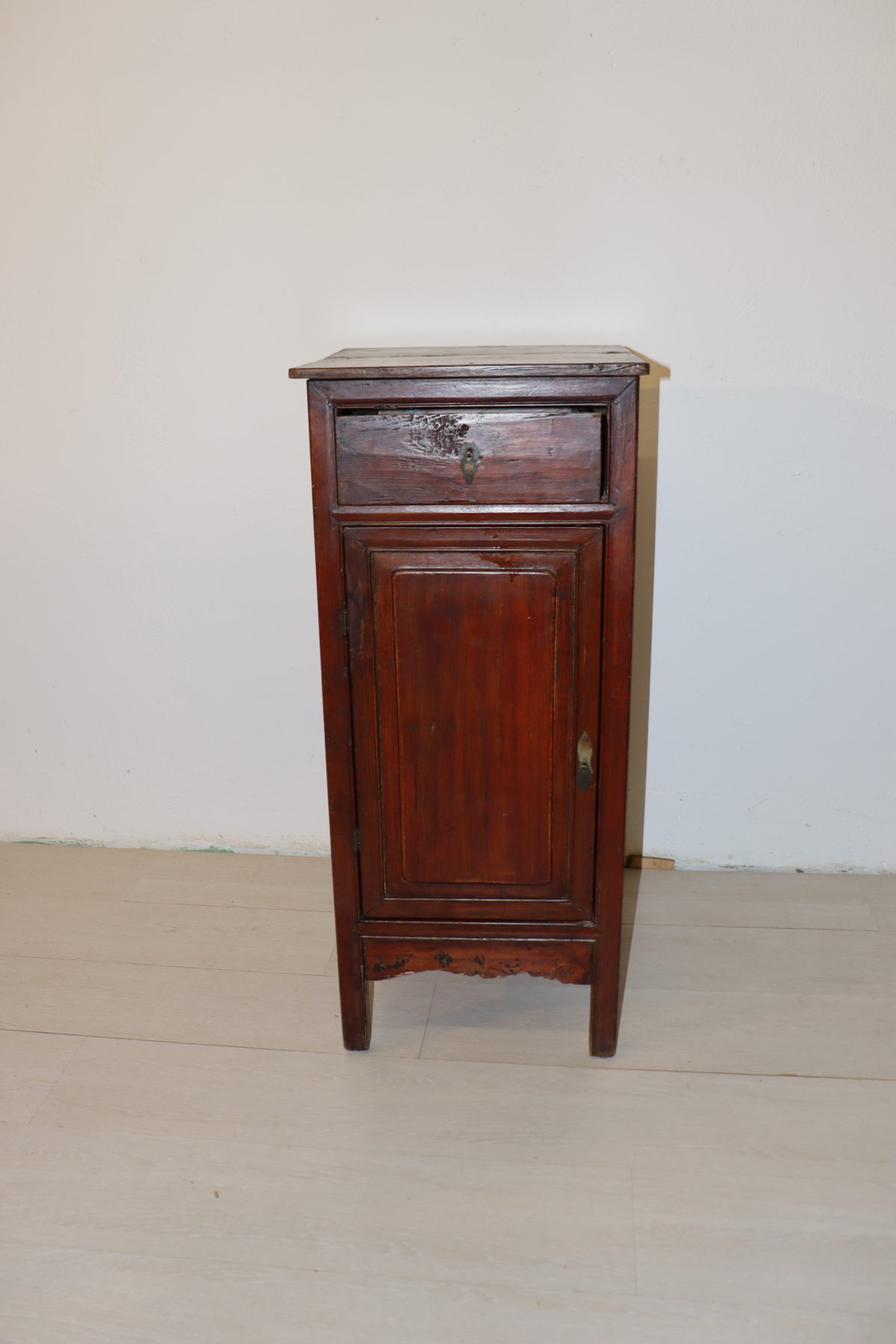 Meuble d'appoint – Image 1