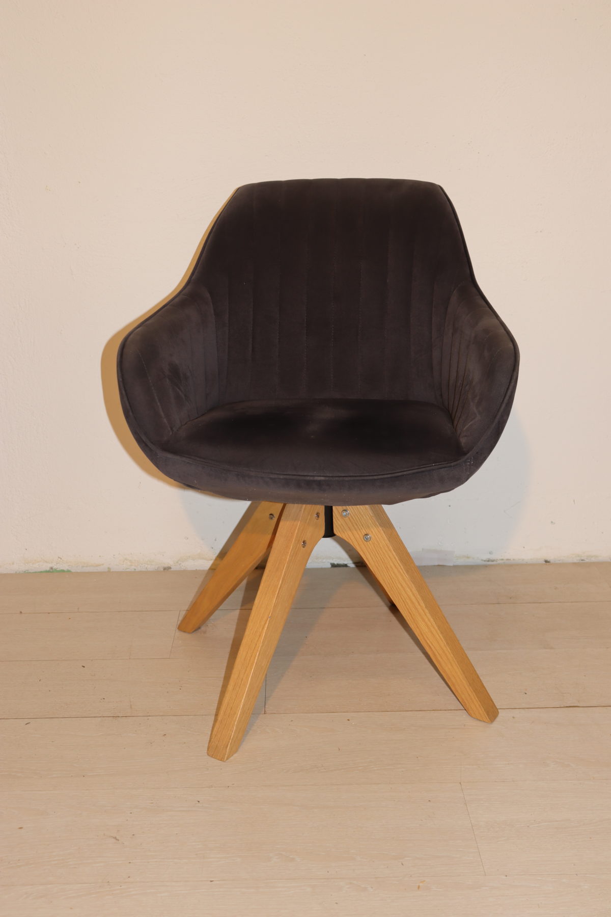 Fauteuil avec rotation – Image 1