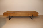 Table de salon en bois massif