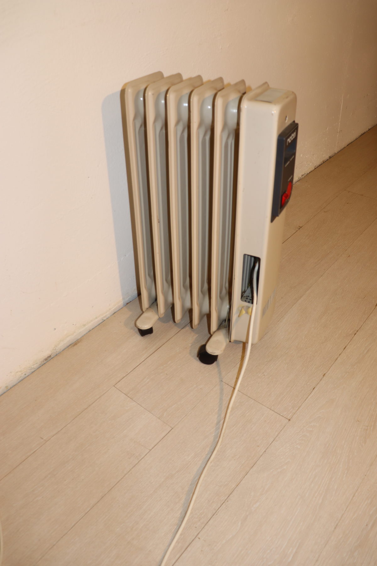 Radiateur électrique / bain d huile – Image 2