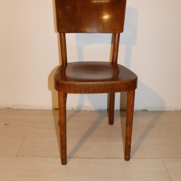 Chaise en bois