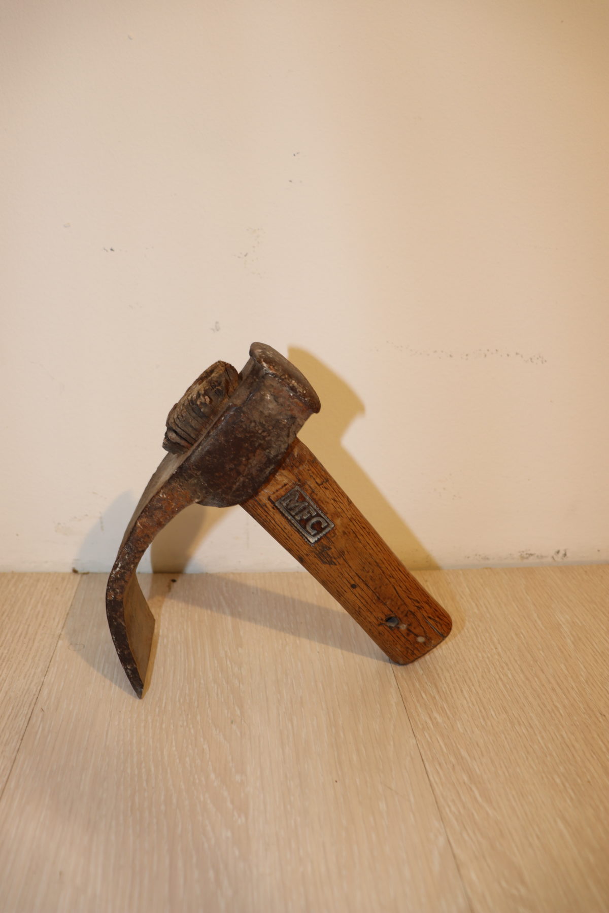 Outils / Herminette – Image 1