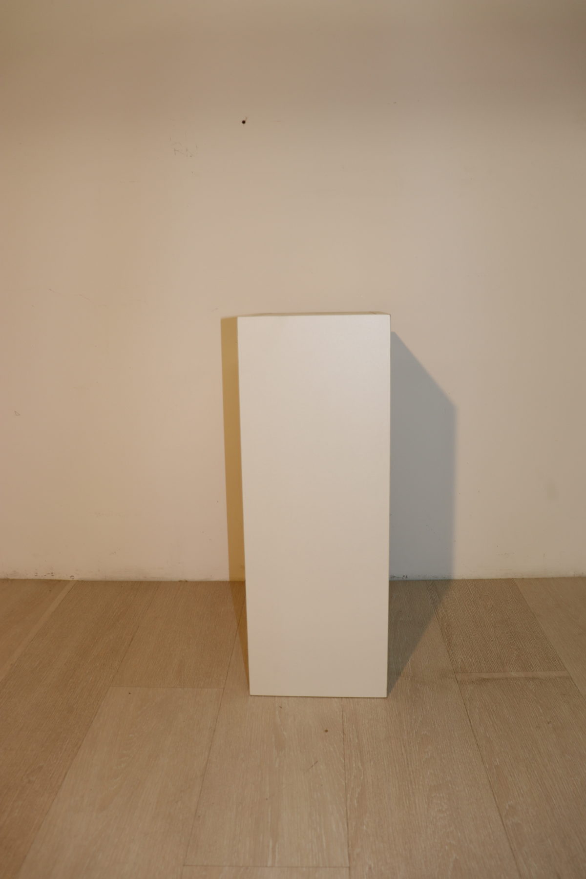 Meuble de rangement mural – Image 1