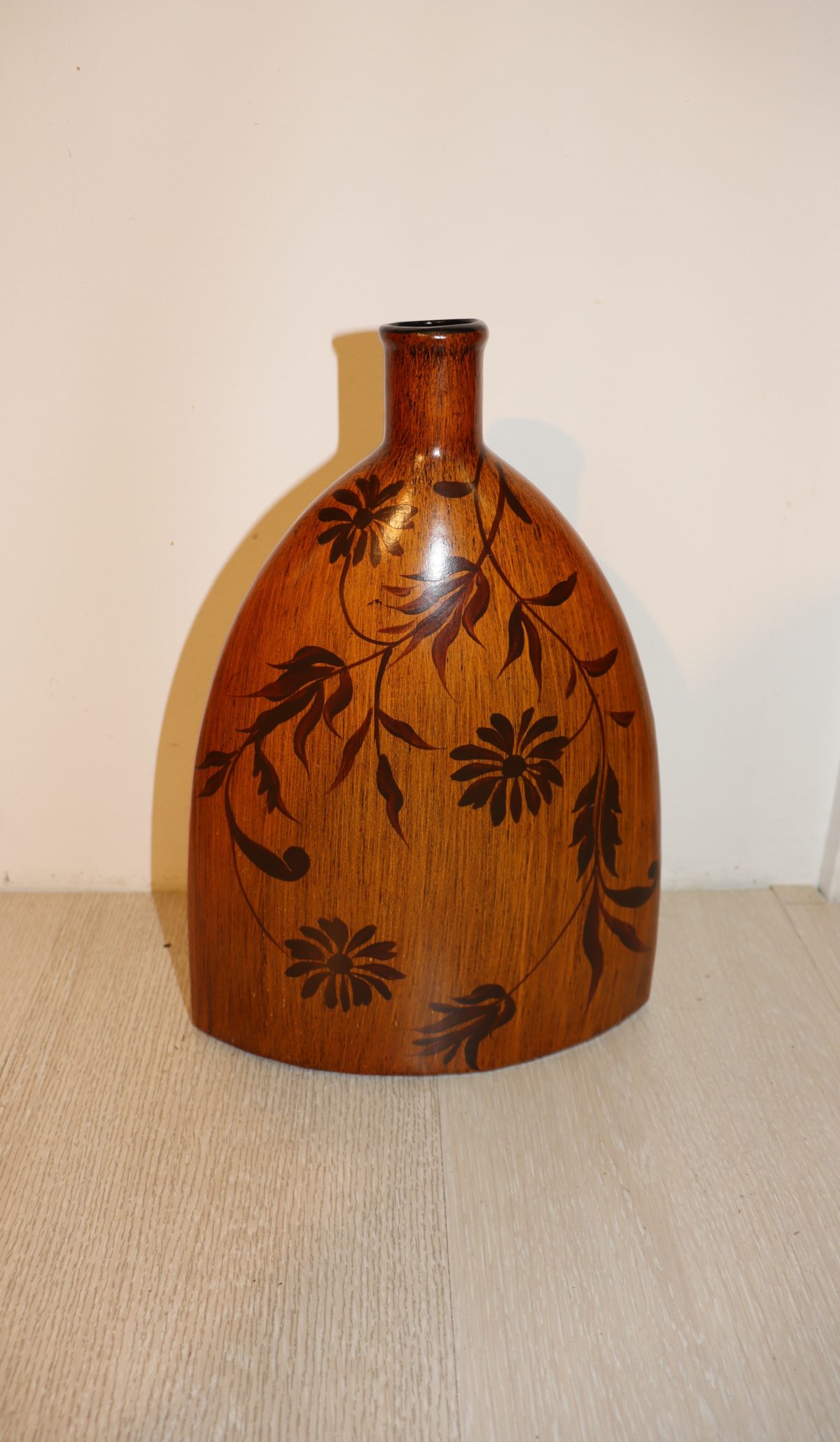 Vase avec motifs – Image 1