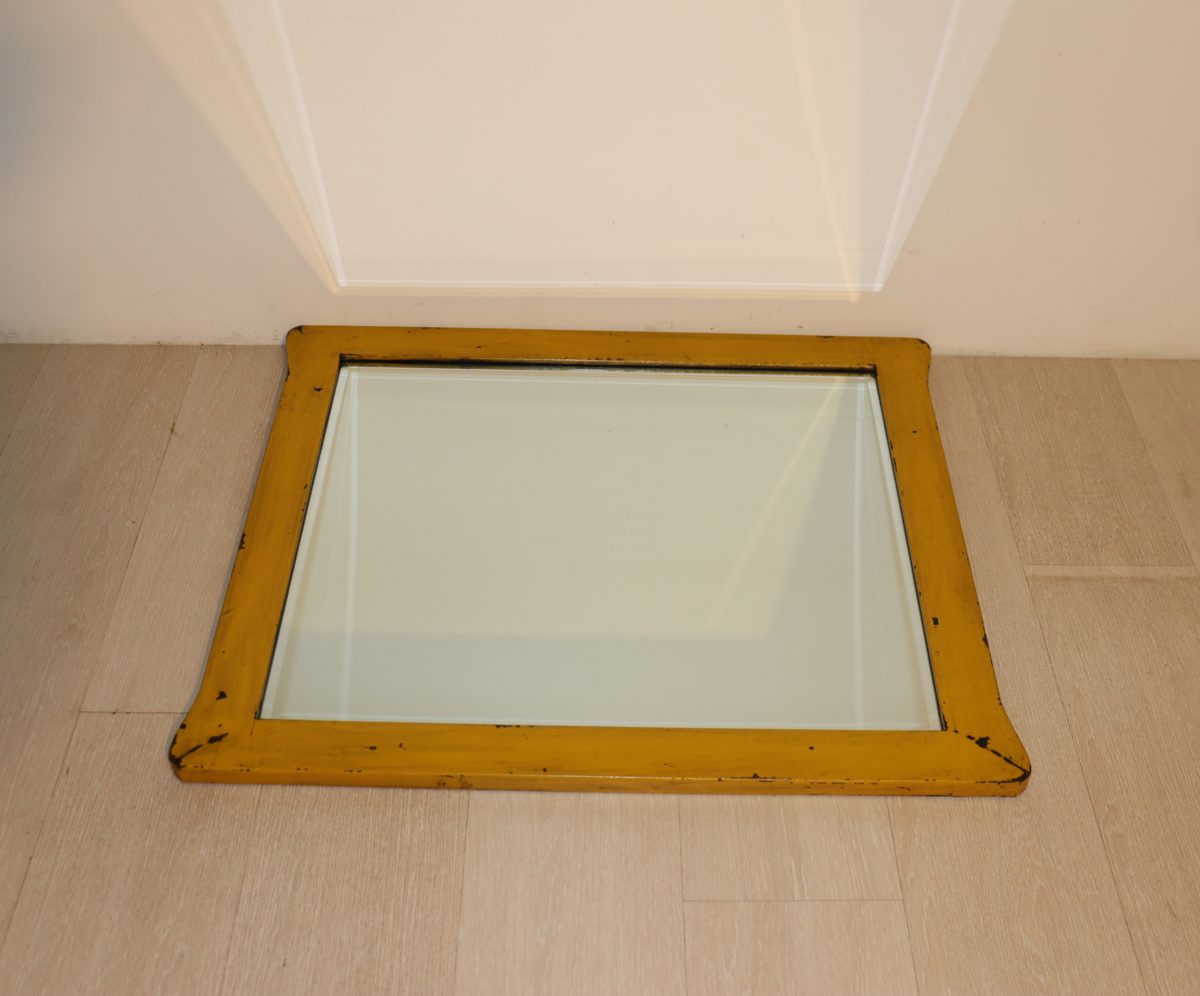 Miroir cadre jaune – Image 1