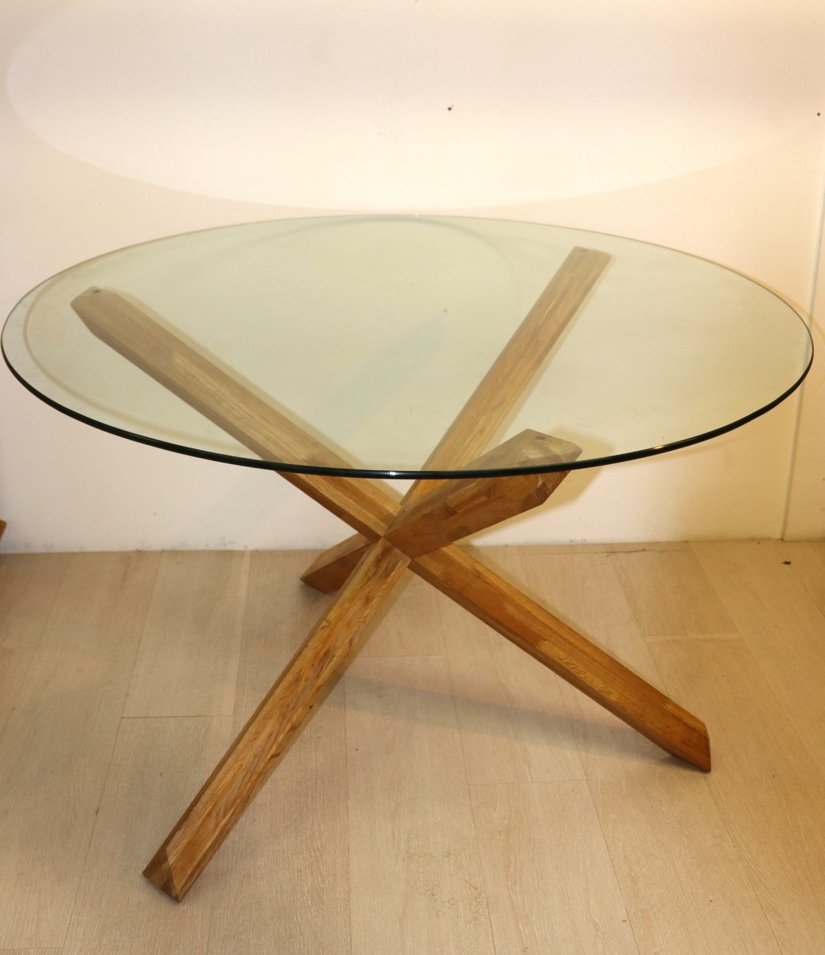 Table de salle à manger ronde – Image 1