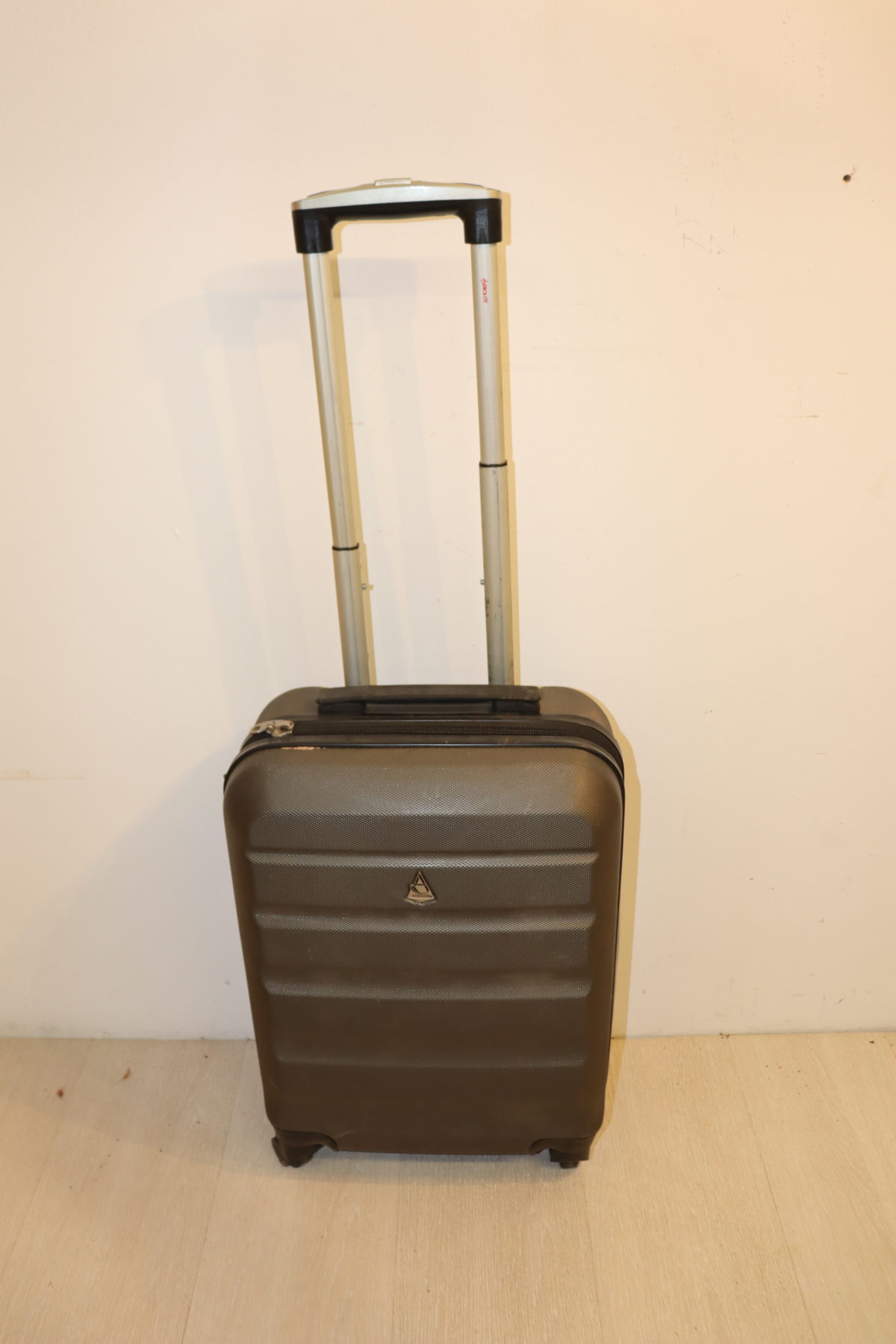 Valise à coque / aerolite – Image 1