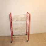 Panier de cuisine en metal avec roulette