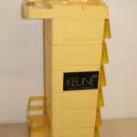 Meuble a roulettes pour coiffeur