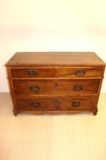 Commode