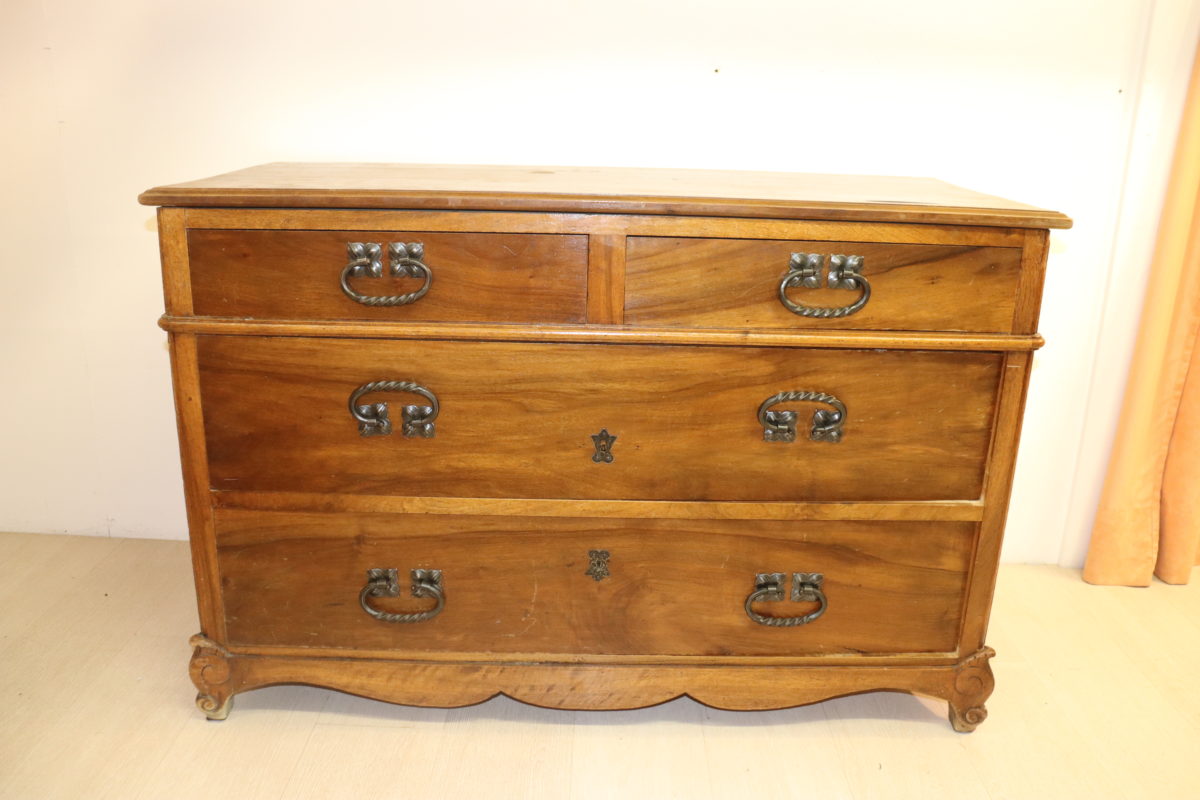 Commode – Image 2