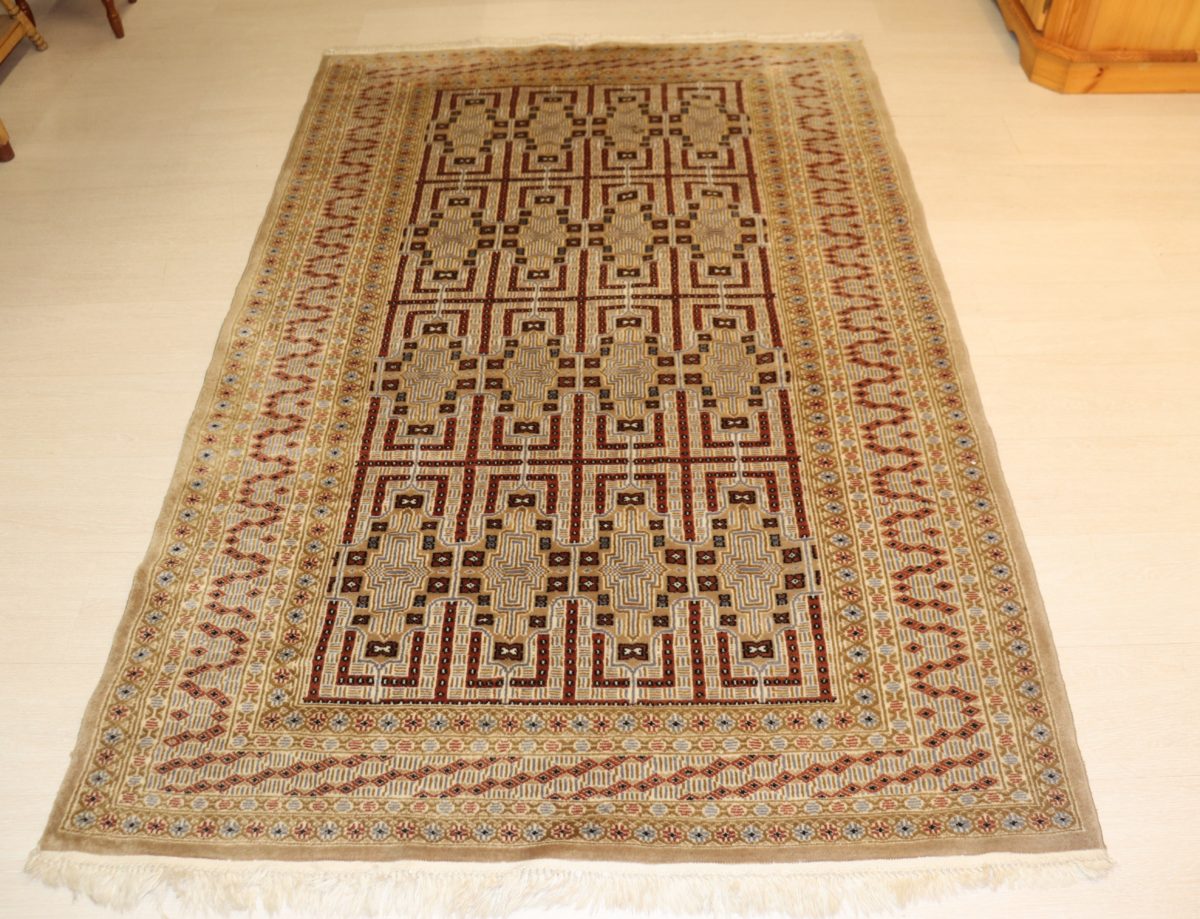 Tapis – Image 1