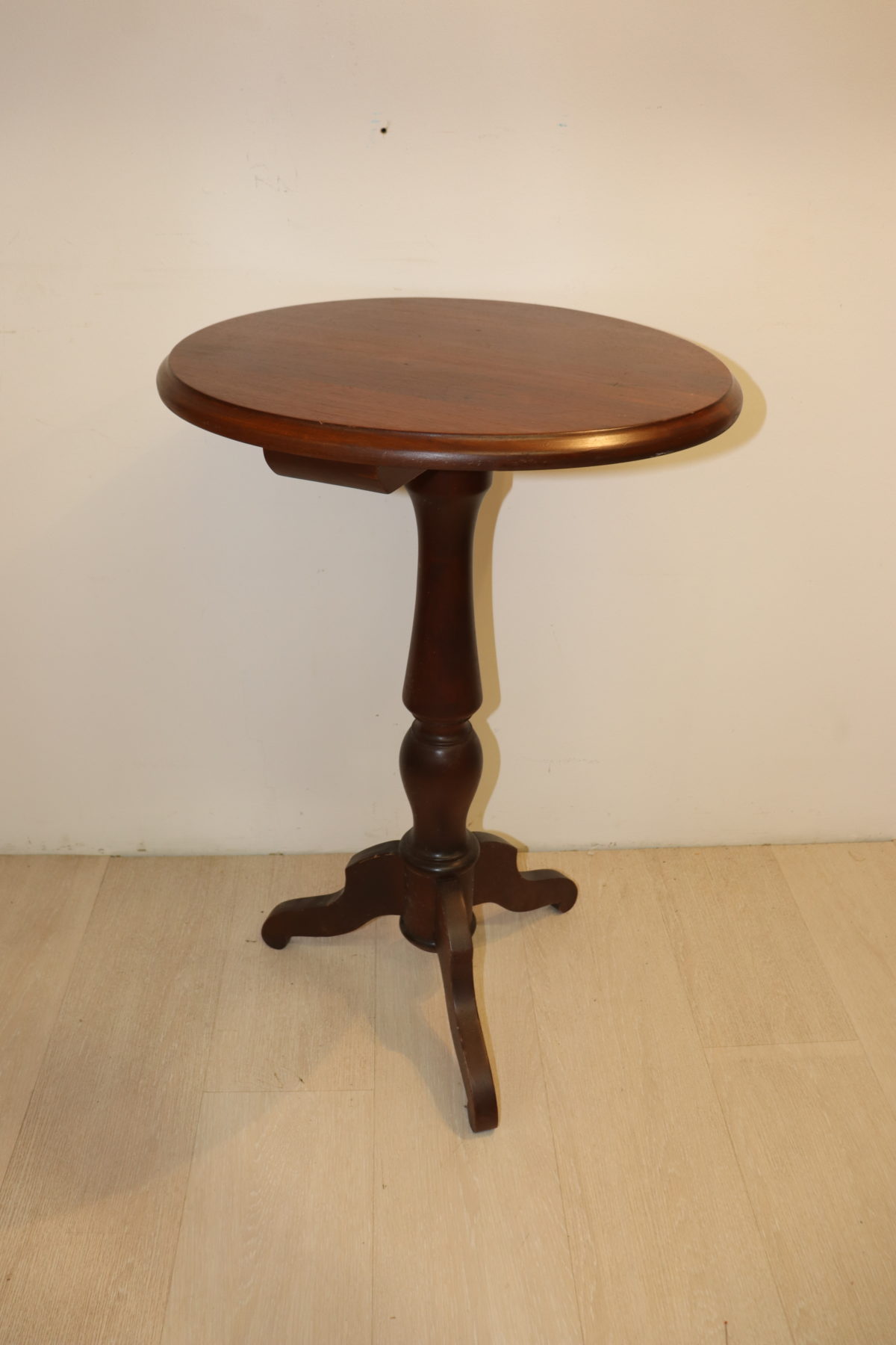 Table d'appoint – Image 1