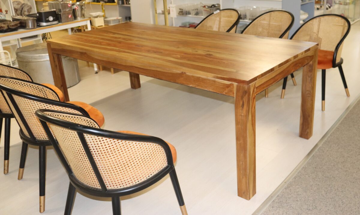 Table de salle à manger – Image 2