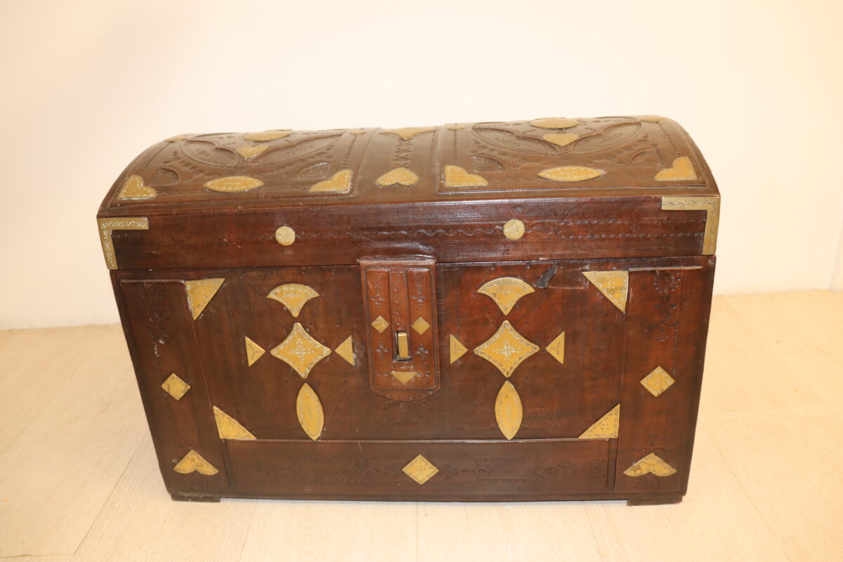Coffre en cuir – Image 1