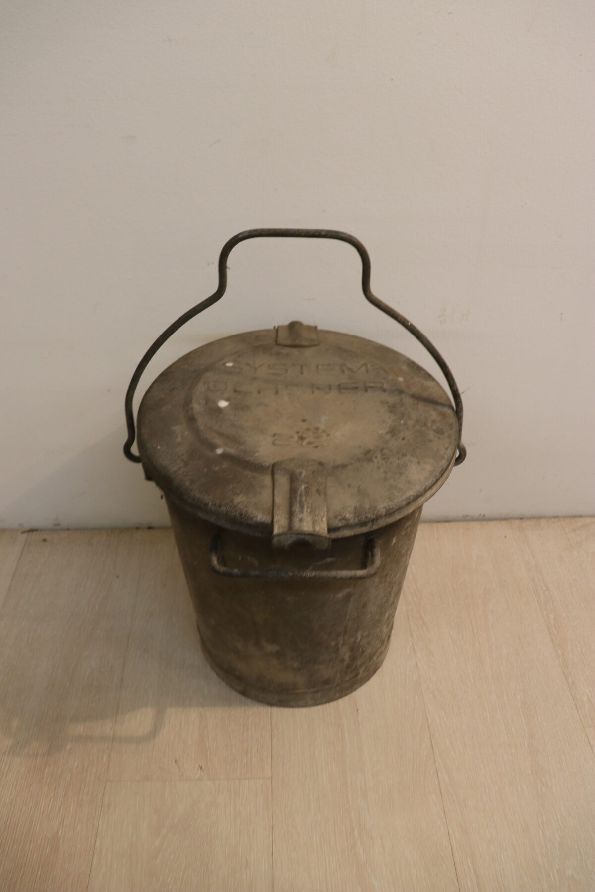 Poubelle à cendre – Image 1