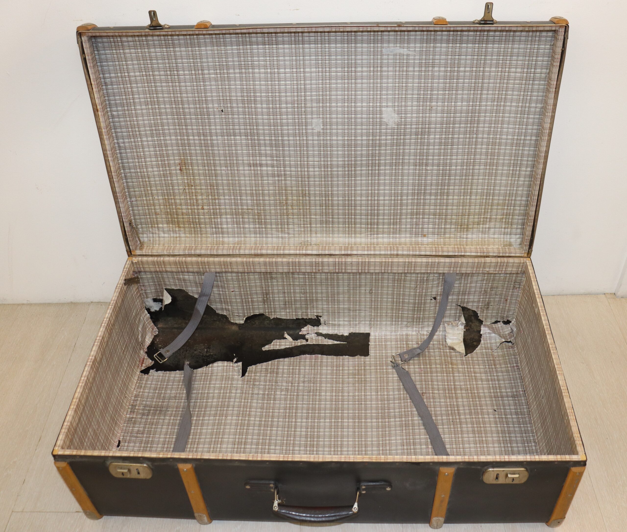 7946 (2) Valise vintage – Image 2