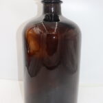 Flacon de pharmacie en verre soufflé