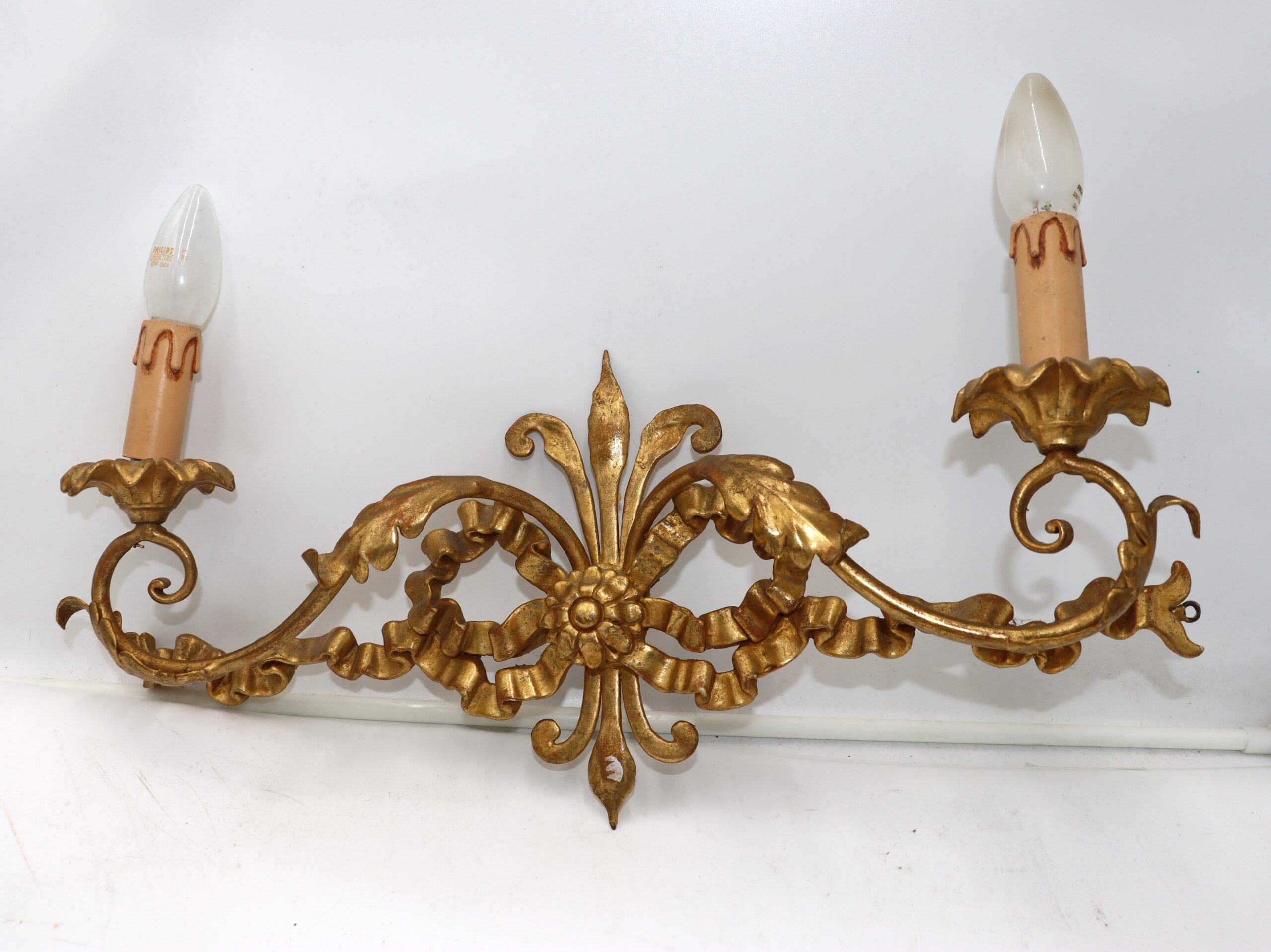 7989 Applique en bois et laiton – Image 1