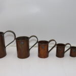 Pichet en cuivre 6 pièces