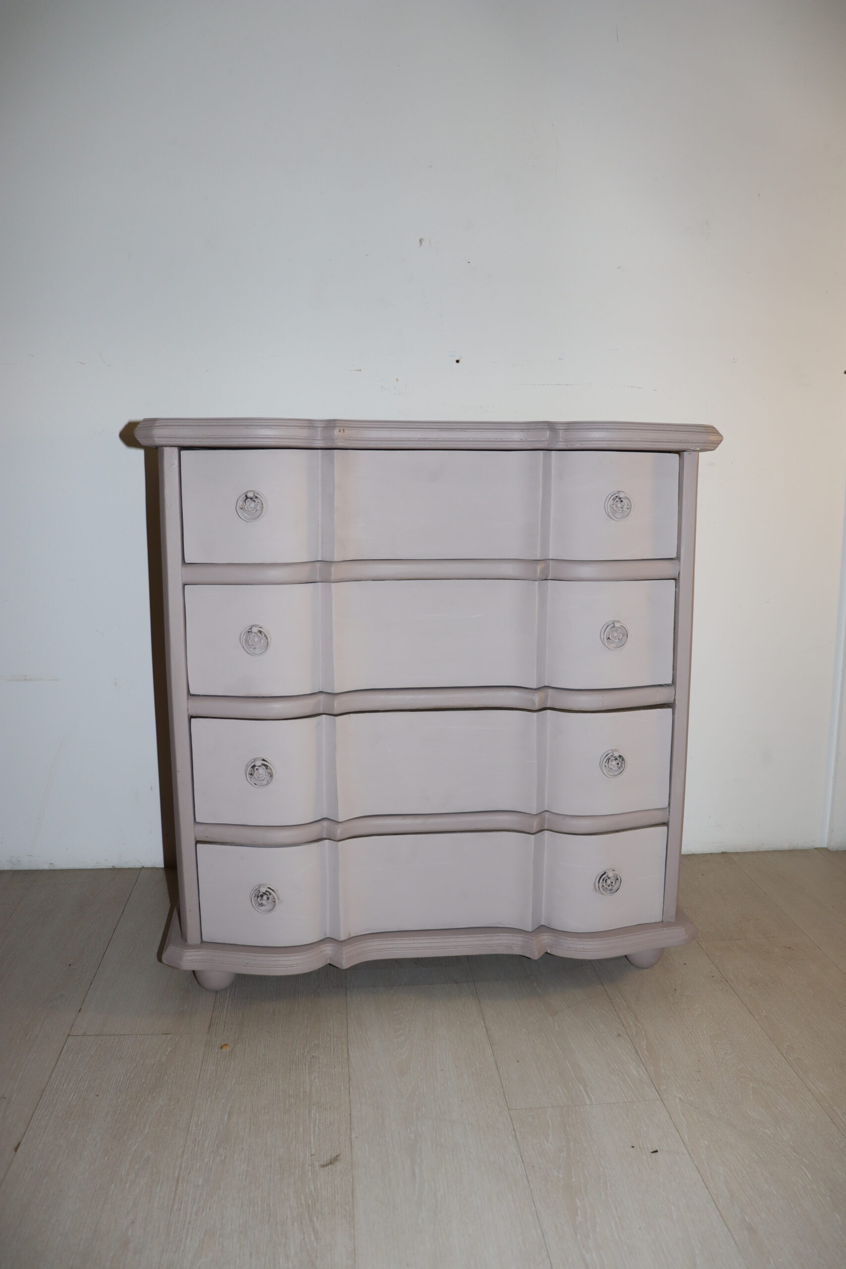 8061 Commode avec tiroirs – Image 1