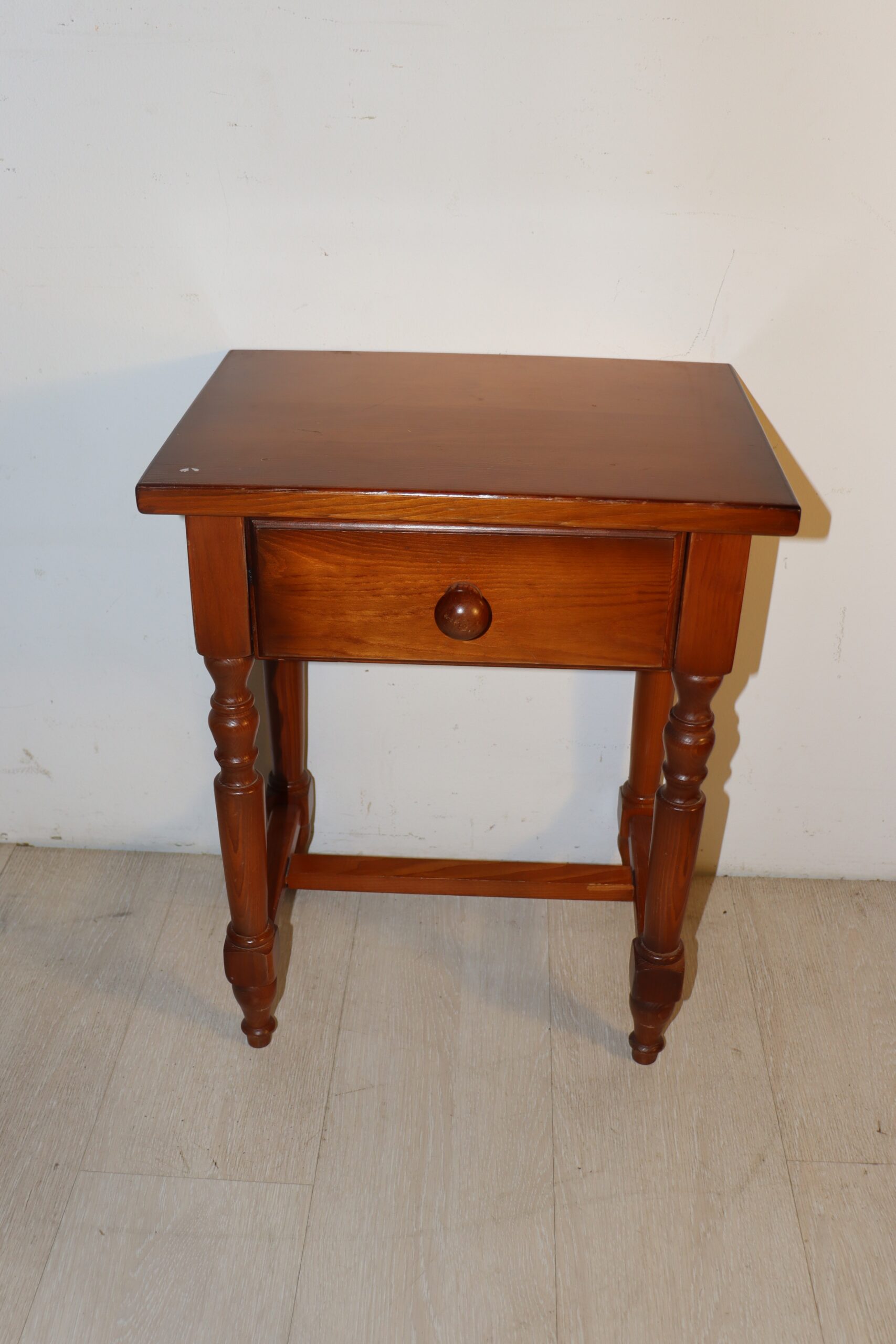 8182 Meuble d'appoint avec tiroir – Image 1