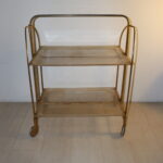 Desserte dorée pliable