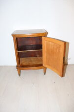 Meuble d'appoint avec clé – Image 2