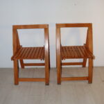 2x chaises en bois
