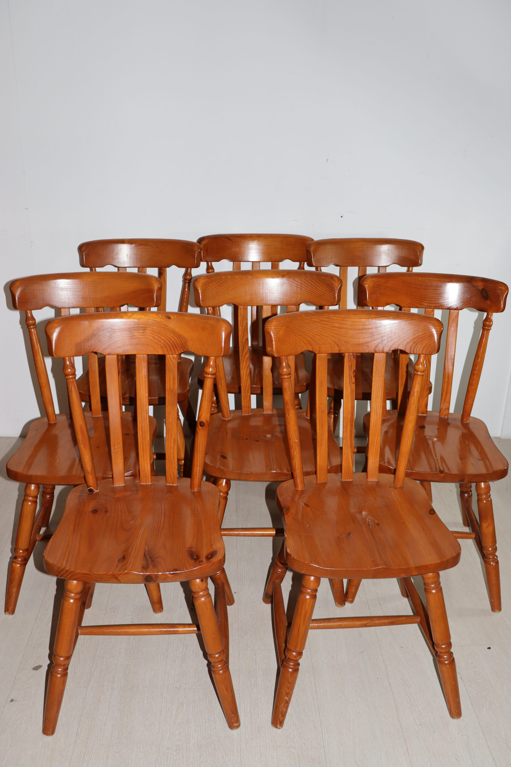 8246 8x chaises – Image 1