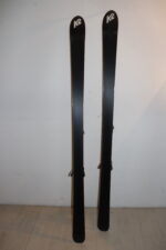 Ski Axis K2 – Image 2