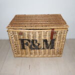 Coffre en osier