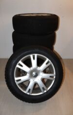 4x Pneus hiver  235 60 R18