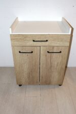 Meuble de rangement à roulettes