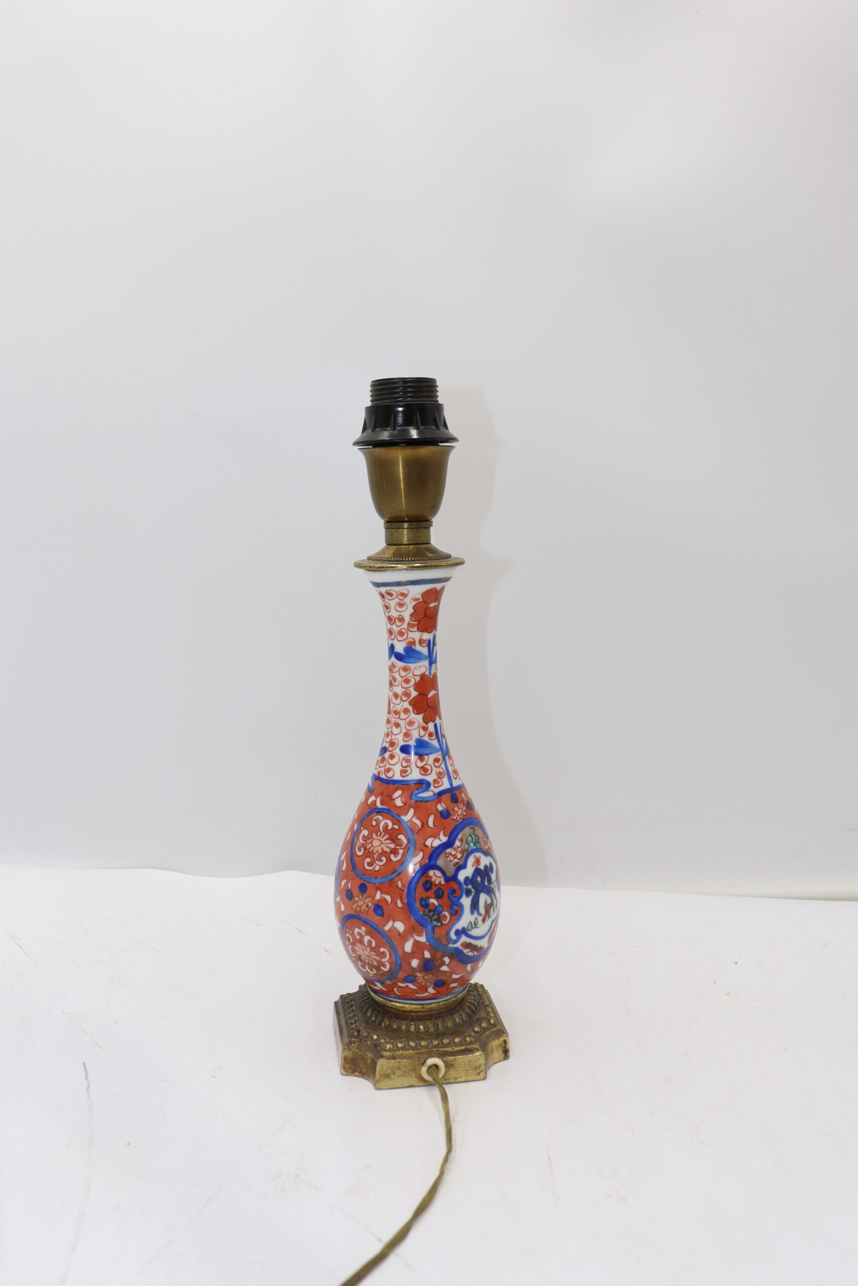 8453 Pied de lampe – Image 1