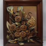 Tableau fleurs en cuir