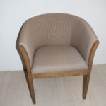 Chaise en tissu de salle à manger