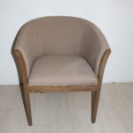 Chaise en tissu de salle à manger